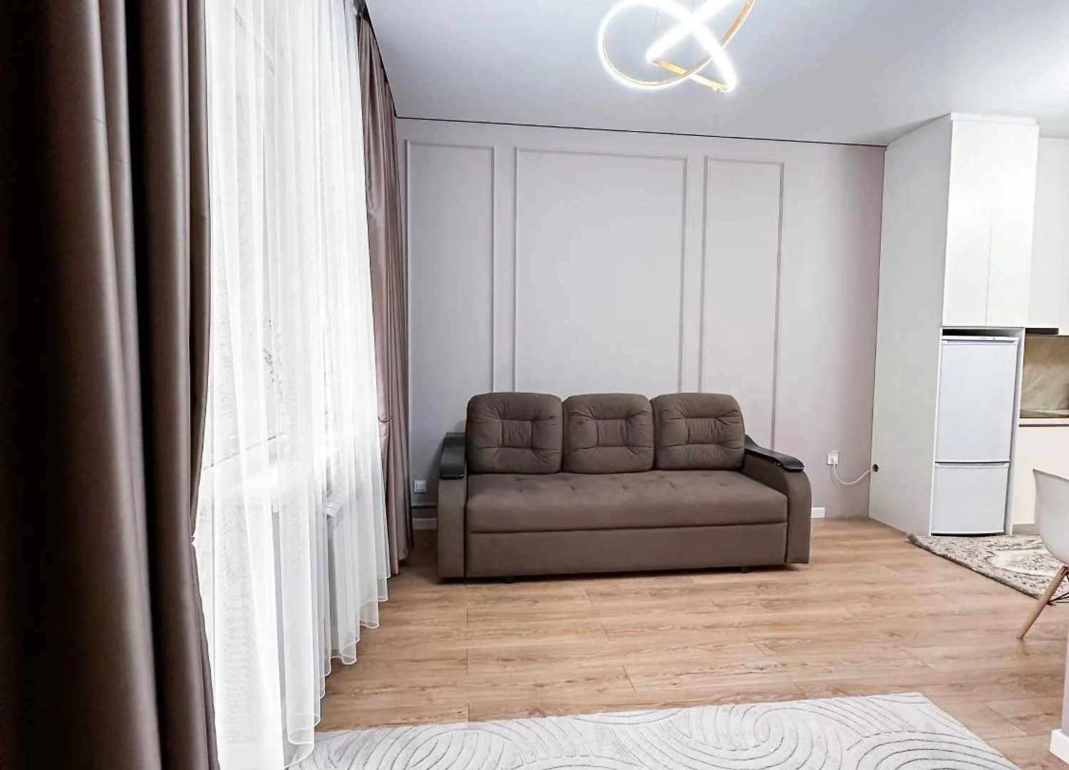 Apartamento Стильная Студия С Изолированной Спальней Almatý